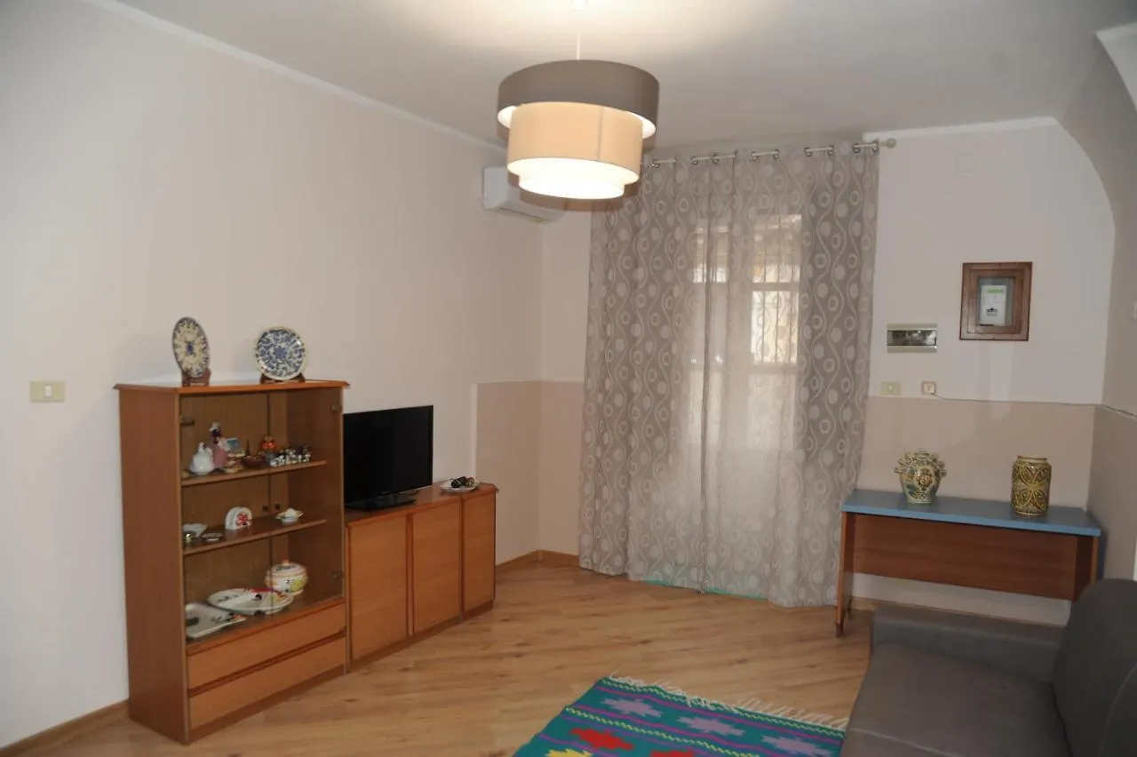 Casa Vacanze Il Nespolo Catania Italy